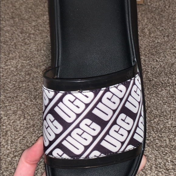 NIB UGG Slides sz9 - Picture 4 of 4